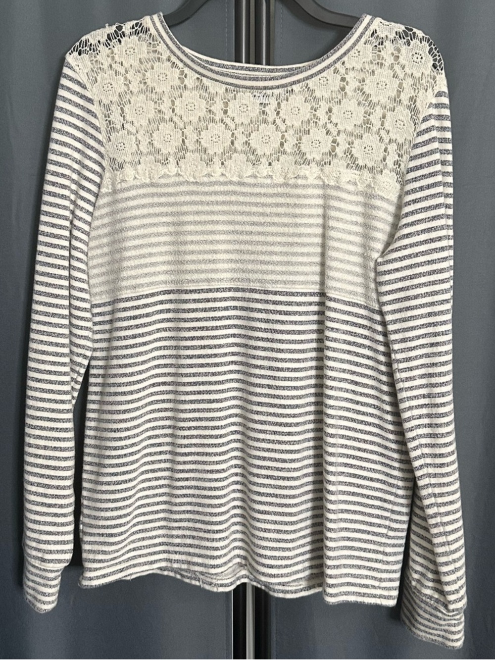 White and Gray Striped Long-Sleeve Tee with Cream Lace Yoke